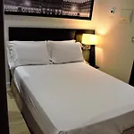 Sercotel Torres Hotel 3*