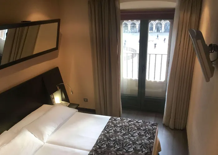 Отель Sercotel Torres 3*