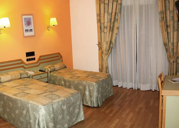 Hotel Sercotel Torres 3*